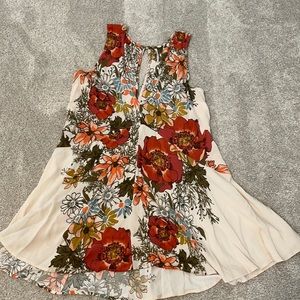 Free People floral dress. Size Small